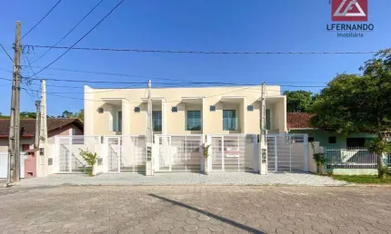 Sobrado com 2 suítes à venda, 93 m² por R$ 469.000 - Fidélis - Blumenau/SC