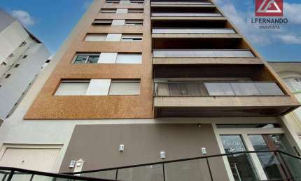 Cobertura com 3 dormitórios, sendo 2 suítes à venda, 272 m² por R$ 1.600.000 - Centro - Blumenau/SC