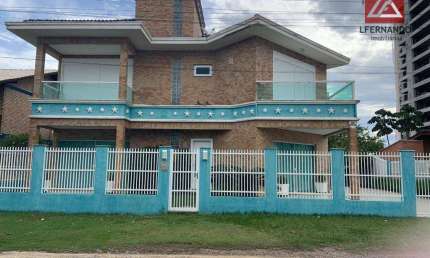 Casa com 3 dormitórios para alugar, 203 m² por R$ 11.127,42/mês - Itacolomi - Balneário Piçarras/SC