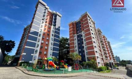 Apartamento com 3 dormitórios, sendo 1 suíte à venda, 71 m² por R$ 450.000 - Água Verde - Blumenau/SC