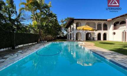 Casa com 4 suítes à venda, 740 m² por R$ 2.500.000 - Centro - Blumenau/SC