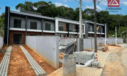 Sobrado com 2 dormitórios à venda, 74 m² por R$ 350.000,00 - Fortaleza - Blumenau/SC
