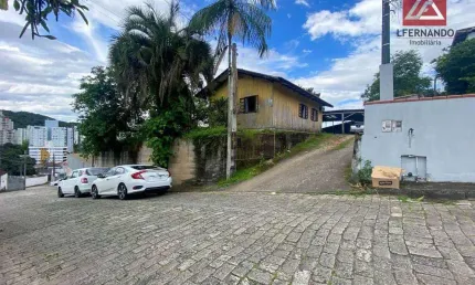 Casa com 3 dormitórios à venda, 70 m² por R$ 558.000,00 - Centro - Blumenau/SC