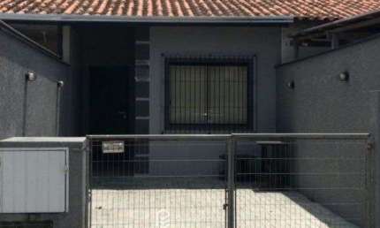 Casa Geminada em Itapema-SC no Bairro Morretes com 2 Dormitórios