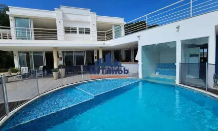Casa à venda, 4 quartos, 4 suítes, 5 vagas, Piratininga - Niterói/RJ
