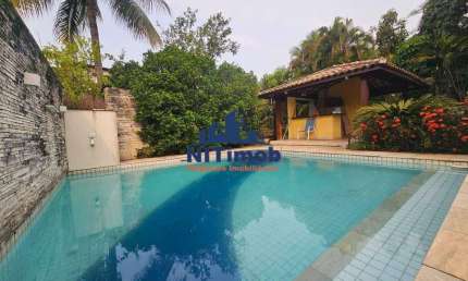 Casa à venda, 3 quartos, 3 suítes, 4 vagas, Badu - Niterói/RJ