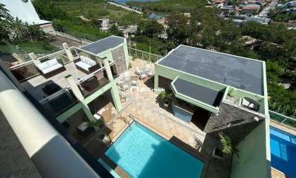 Casa à venda, 3 quartos, 3 suítes, 3 vagas, Camboinhas - Niterói/RJ