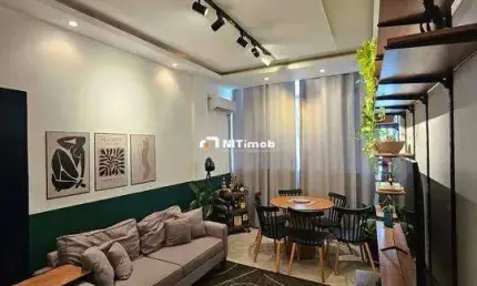 Apartamento à Venda em Icaraí, Niterói – 3 Quartos, 2 Banheiros, 1 Vaga de Garagem, Reformado e Mobiliado