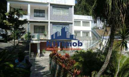 Casa à venda, 8 quartos, 3 vagas, Muriqui - Niterói/RJ