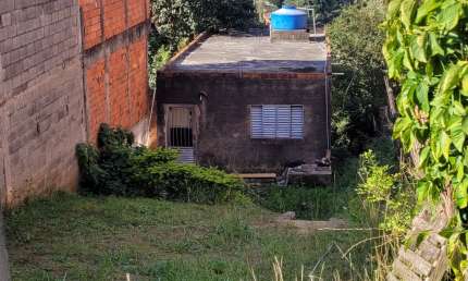 Casa com 1 quarto à venda na Rua Silverstone, Jardim São João, Jandira