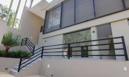 Casa Duplex Jardim Guedala - 450M², 5 Dorms, 5 Suítes, 4 Vagas, 1 Lavabo, Closet.