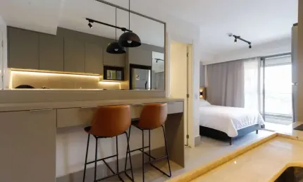 Apartamento 31M², 1 Dorm, Mobiliado, Próximo Metrô.
