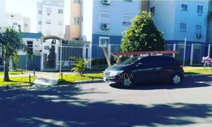 Apartamento com 2 quartos para alugar na Avenida Edu Las-Casas, 665, Rubem Berta, Porto Alegre por R$ 800