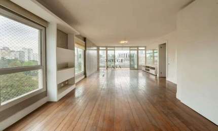 Apartamento Jardim Europa - vista privilegiada para clube Pinheiros