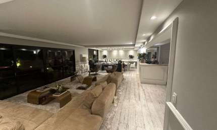 Apartamento Jardim Europa - ao lado do clube Pinheiros e lazer completo