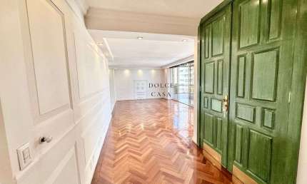 Apartamento com 3 quartos para alugar na Rua Salvador Cardoso, --, Itaim Bibi, São Paulo