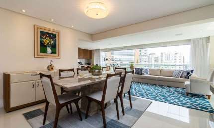 Apartamento na Vila Nova Conceição - vista eterna e varanda gourmet