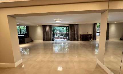 Apartamento no Jardim Europa - 5 suites e condomínio clube