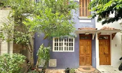 Casa de Vila no Jardim América - 2 quartos e lindo quintal