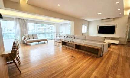 Apartamento na Vila Nova Conceição - mobiliado com 3 suites e varanda