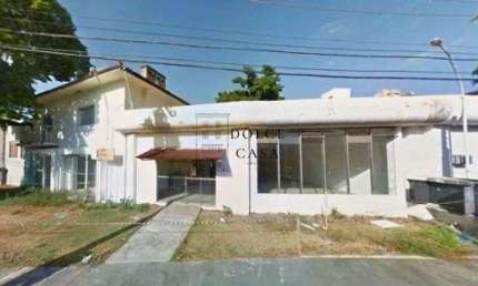 Casa comercial no Jardim América - melhor ponto do bairro com 17 vagas