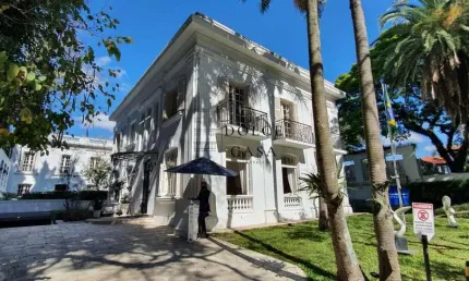 Casa comercial no jardim américa - estilo francês com 1.412m² construidos