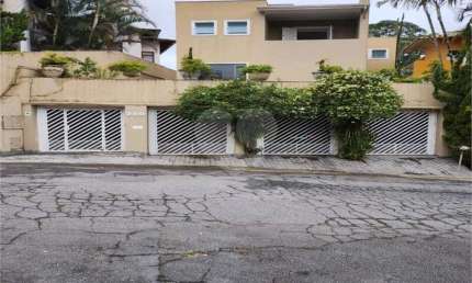 Casa com 4 quartos à venda em Jardim Vitória Régia - SP