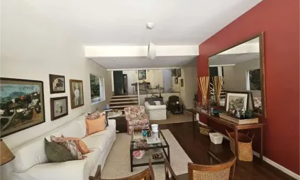 Casa com 3 quartos à venda em Jardim Vitória Régia - SP