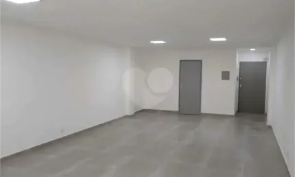 Sala comercial para alugar na Rua Barra Funda, Barra Funda, São Paulo