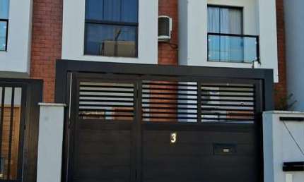 Casa à venda no bairro Jardim Iririú - Joinville/SC