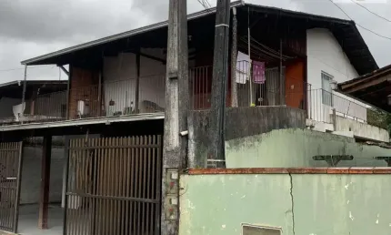 Casa com 2 quartos à venda na Rua Pedro Álvares Cabral, Boa Vista, Joinville