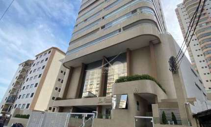 Apartamento adaptado em Praia Grande a 60 metros da Praia.