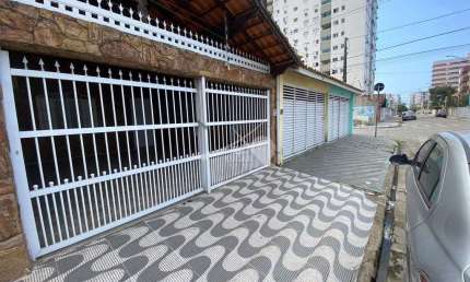 Casa com 3 dorms, Guilhermina, Praia Grande - R$ 700 mil, Cod: 11103