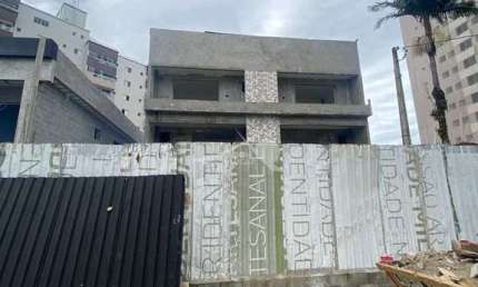 Casa de Condomínio com 3 quartos, Caiçara, Praia Grande - R$ 550 mil, Cod: 11874
