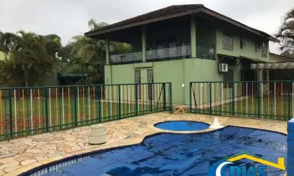Casa com 3 quartos para alugar no Atami, Pontal do Paraná 