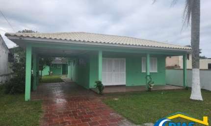 Casa com 2 quartos à venda no Pontal do Sul, Pontal do Paraná  por R$ 410.000