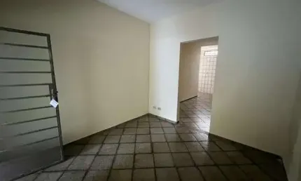 Casa com 3 quartos à venda no Santa Mônica, Uberlândia  por R$ 390.000