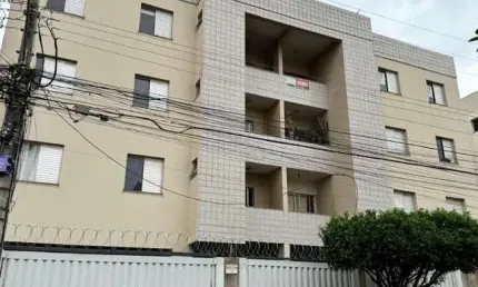 Apartamento com 3 quartos à venda no Santa Mônica, Uberlândia  por R$ 320.000
