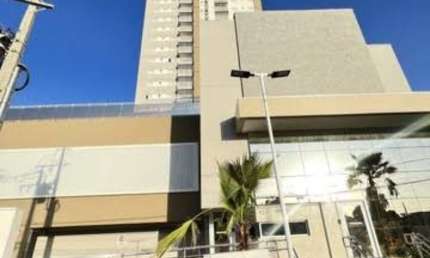 Apartamento a venda com excelente localização sendo 2 quartos e 1 suíte 2 vagas de garagens