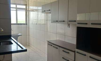 Apartamento com 3 quartos para alugar na Rua Trinta e Três, 72, Morada do Ouro II, Cuiabá