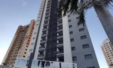 Apartamento com 3 quartos suíte e armários planejados 2 vagas de garagens