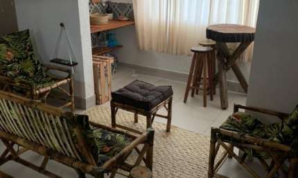 Apartamento a 300m da Praia da Enseada com 2 Dormitórios e 1 Suíte