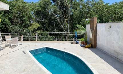 Lindo sobrado em Condomínio Aruã c/ fundos par reserva de mata