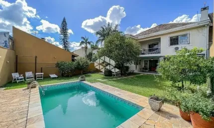 Casa com 4 quartos à venda na Rua Araruama, 720, Vila Jardim, Porto Alegre
