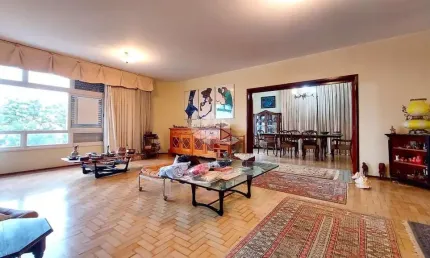 UM CLÁSSICO DE 300 m2 COM 2 VAGAS EM ANDAR ALTO NA STA TEREZINHA.