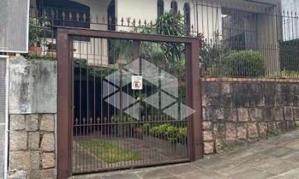 Casa com 3 quartos à venda na Beco Circular, 508, Vila Ipiranga, Porto Alegre