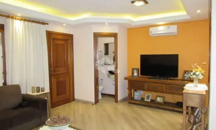 Casa com 3 quartos à venda na Rua Grão Pará, 466, Menino Deus, Porto Alegre