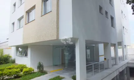 DOIS DORMITÓRIOS COM SUITE DUAS VAGAS EM FRENTE A PRAÇA