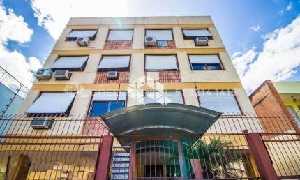 Apartamento 2 dormitórios 1 vaga de garagem  no bairro Santo Antônio