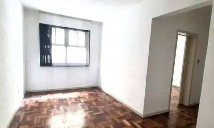 Apafrtamento 2 dormitórios 1 vaga no bairro Petrópolis